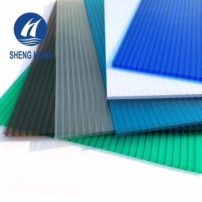 2100 * 5800mm Lembaran Polikarbonat Berdinding Ganda Frosted Clear 4mm Flame Proof