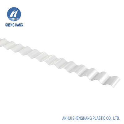 Atap Plastik Bening Lembaran Polikarbonat Bergelombang Untuk Rumah Kaca 0.8mm 5000mm